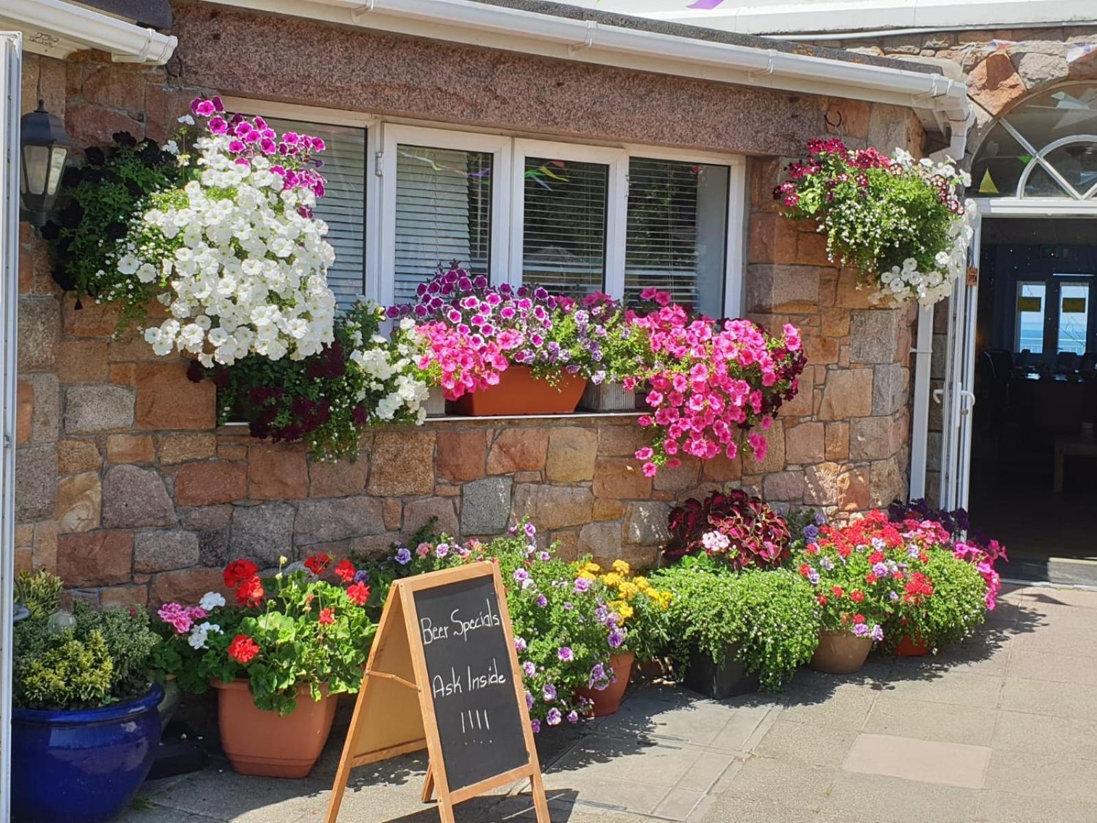 The Prince Of Wales Hotel St Ouen's Luaran gambar